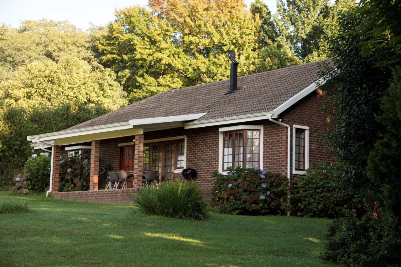 Lions River Country Cottages Екстер'єр фото